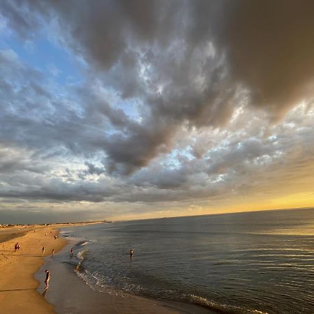 Beach Lovers Surf House - Aveiro - Praia Da Barra 外观 照片
